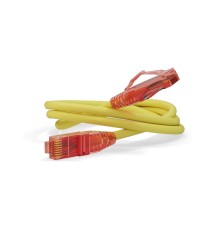 Патч-корд Hyperline PC-LPM-UTP-RJ45-RJ45-C5e-3M-LSZH-YL
