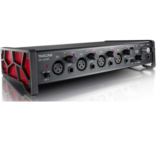 Интерфейс Tascam US-4x4HR