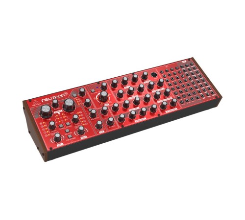 Синтезатор Behringer NEUTRON
