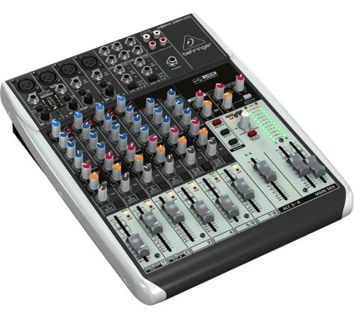 Микшер Behringer Q1204USB