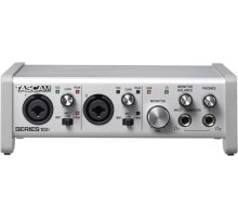Интерфейс Tascam SERIES 102i
