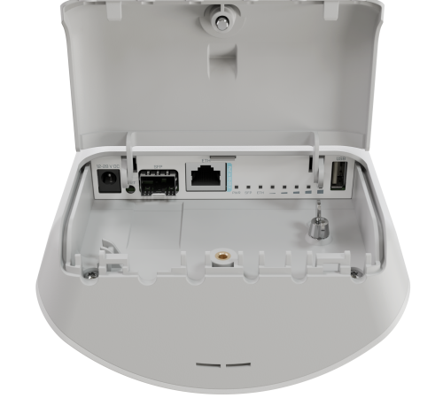 Точка доступа MikroTik mANTBox ax 15s L22UGS-5HAXD2HAXD-15S