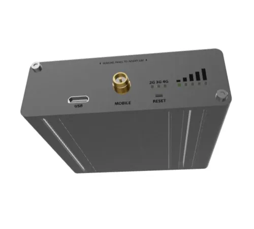 Промышленный LTE шлюз TRB142 Teltonika TRB142003000