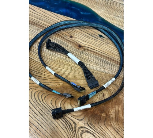 Кабель ThinkSystem SR650 V2 2.5 Кабель ThinkSystem SR650 V2 2.5