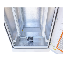 Шкаф климатический 24U 700х700мм (цоколь 100мм) SNR SNR-OFC-247070-10