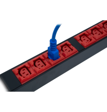 Блок электрических розеток SNR SNR-PDU-18A06B-32L3