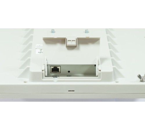 Точка доступа MikroTik QRT 2 RBQRTG-2SHPnD