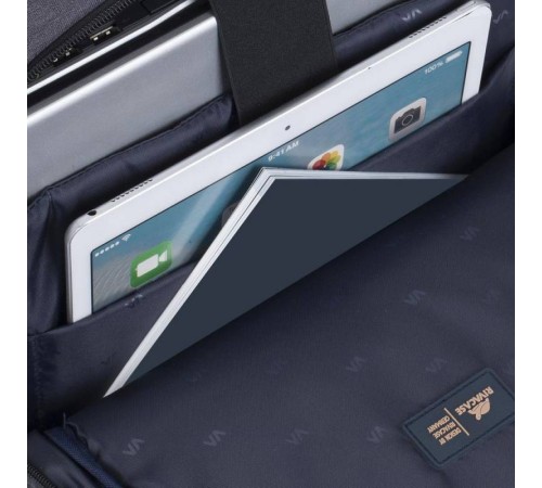 Рюкзак для ноутбука 15.6" Riva 7760 черный полиэстер Рюкзак для ноутбука 15.6" Riva 7760 черный полиэстер