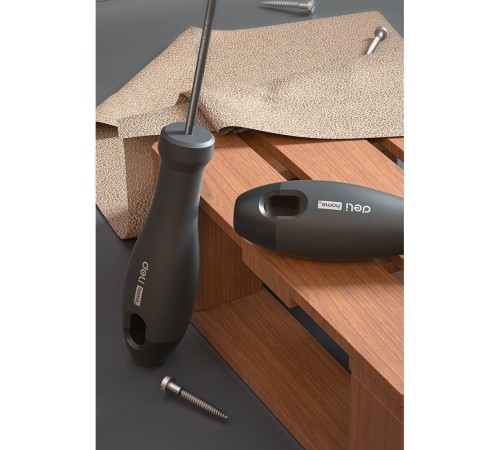 Крестовая отвертка "Home Series Black" Deli HT1206 PH2x150мм  Эксклюзивный дизайн, рукоятка из высококачественного софттач пластика
