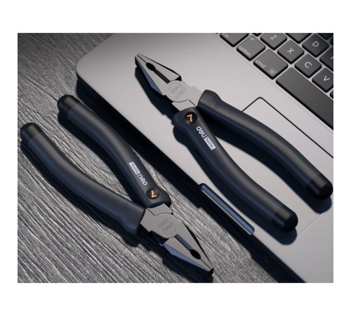 Комбинированные плоскогубцы "Home Series Black" Deli HT2007  180мм, эксклюзивный дизайн, рукоятка из высококачественного софттач пластика