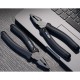 Комбинированные плоскогубцы "Home Series Black" Deli HT2007  180мм, эксклюзивный дизайн, рукоятка из высококачественного софттач пластика