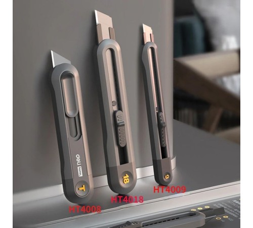 Нож Deli Технический нож "Home Series Black" Deli HT4008  Т-образное лезвие с механизмом автоматического возврата, эксклюзивный дизайн, корпус из высококачественного софттач пластика