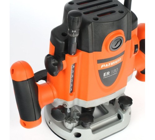 Фрезер Patriot ER180 23500об/мин макс.ход:60мм