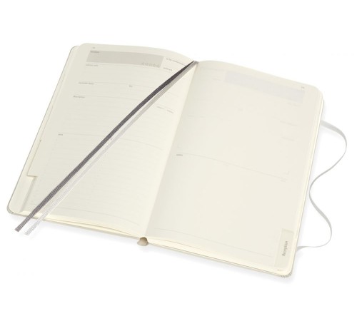 Блокнот Moleskine PASSION WEDDING PASWEDD Large 130х210мм 400стр. подар.кор. светло-серый Блокнот Moleskine PASSION WEDDING PASWEDD Large 130х210мм 400стр. подар.кор. светло-серый