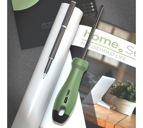 Крестовая отвертка "Home Series Green" Deli HT1206L PH2x150мм  Эксклюзивный дизайн, рукоятка из высококачественного софттач пластика
