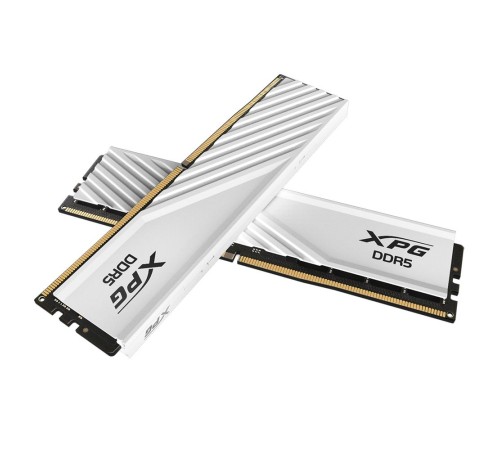 Модуль памяти ADATA DDR5 Общий объём памяти 32Гб Module capacity 16Гб Количество 2 6400 МГц Радиатор Множитель частоты шины 32 1.4 В белый AX5U6400C3216G-DTLABWH