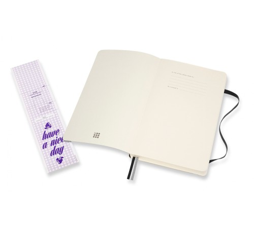 Блокнот Moleskine CLASSIC SOFT EXPENDED QP618EXP Large 130х210мм 400стр. нелинованный мягкая обложка черный Блокнот Moleskine CLASSIC SOFT EXPENDED QP618EXP Large 130х210мм 400стр. нелинованный мягкая обложка черный