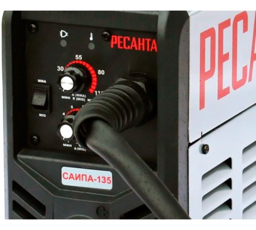 Сварочный аппарат Ресанта САИПА-135 инвертор ММА DC (кейс в комплекте)