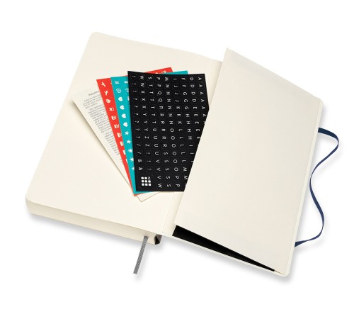 Еженедельник Moleskine ACADEMIC SOFT Large 130х210мм датир.18мес 592стр. мягкая обложка черный Еженедельник Moleskine ACADEMIC SOFT Large 130х210мм датир.18мес 592стр. мягкая обложка черный