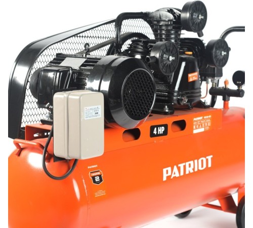 Компрессор поршневой Patriot PTR 100-670 масляный 670л/мин 100л 3000Вт оранжевый Компрессор поршневой Patriot PTR 100-670 масляный 670л/мин 100л 3000Вт оранжевый