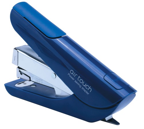 Степлер Kw-Trio 0556A-BLU Half strip Air touch 24/6 24/8 26/6 26/8 (40листов) синий 100скоб пластик коробка Степлер Kw-Trio 0556A-BLU Half strip Air touch 24/6 24/8 26/6 26/8 (40листов) синий 100скоб пластик коробка
