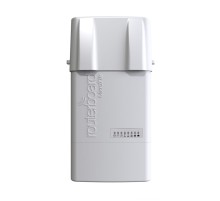 Точка доступа MikroTik BaseBox 5 with 600Mhz Atheros CPU, 64MB RAM, 1xGigabit LAN, USB, miniPCIe, built-in 5Ghz 802.11a/n 2x2 two chain wireless with two RP-SMA connectors, RouterOS L4, outdoor enclosure, POE, PSU, (RB912UAG-5HPnD-OUT)