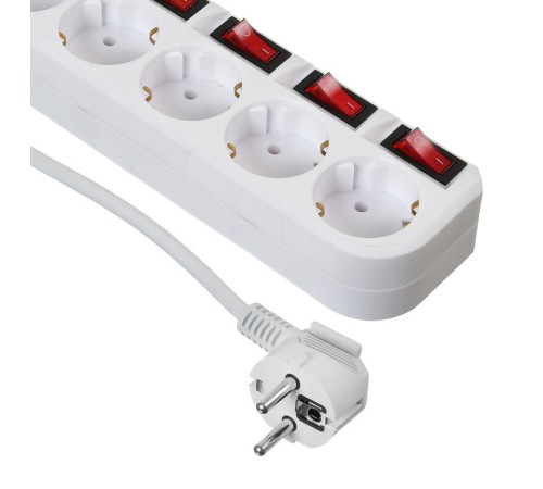 Сетевой фильтр Buro 500SH-5-SW-W 5м (5 розеток) белый (коробка) Сетевой фильтр Buro 500SH-5-SW-W 5м (5 розеток) белый (коробка)