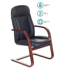 Кресло Бюрократ T-9923WALNUT-AV черный кожа полозья дерево
