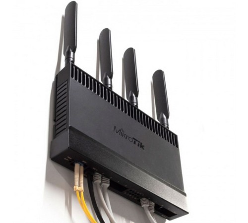 Крепление MikroTik Wall Mount Kit for RB4011 (WMK4011)
