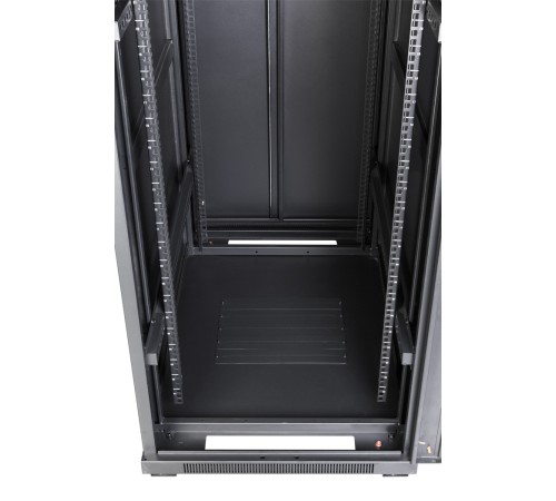 Шкаф серверный Lanmaster (TWT-CBB-22U-6X8-G1) напольный 22U 600x800мм пер.дв.стекл задн.дв.двуст. 2 бок.пан. 800кг черный IP20 Шкаф серверный Lanmaster (TWT-CBB-22U-6X8-G1) напольный 22U 600x800мм пер.дв.стекл задн.дв.двуст. 2 бок.пан. 800кг черный IP20
