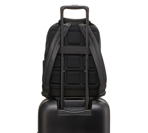 Рюкзак Moleskine THE BACKPACK SOFT TOUCH (ET9CC02BKBK) 41x13x32см полиуретан черный