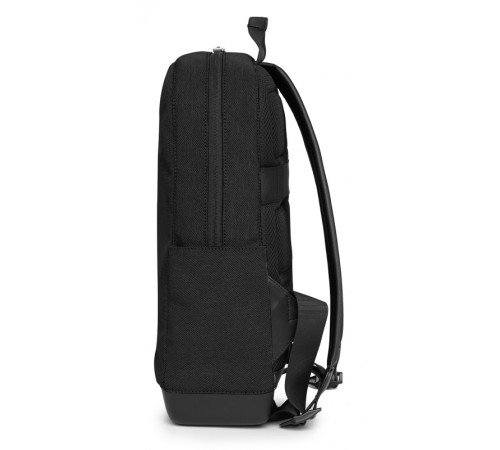 Рюкзак Moleskine THE BACKPACK CANVAS (ET98CCBKBK) 32x41x13см канвас черный Рюкзак Moleskine THE BACKPACK CANVAS (ET98CCBKBK) 32x41x13см канвас черный