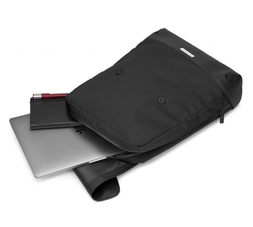 Рюкзак Moleskine METRO FOLDOVER (ET82MTFBKBK) 31x42x10см полиамид черный Рюкзак Moleskine METRO FOLDOVER (ET82MTFBKBK) 31x42x10см полиамид черный
