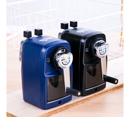 Точилка для карандашей механическая Deli 71156BLUE 1 отверстие металл синий Точилка для карандашей механическая Deli 71156BLUE 1 отверстие металл синий