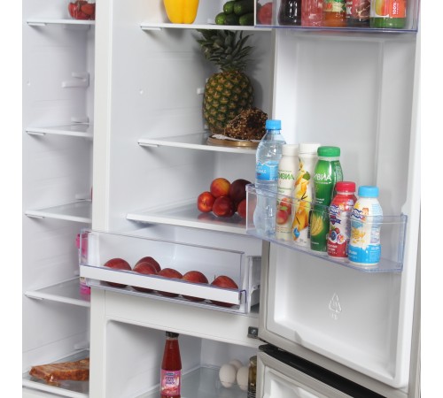 Холодильник Hyundai CS6073FV шампань стекло (трехкамерный)