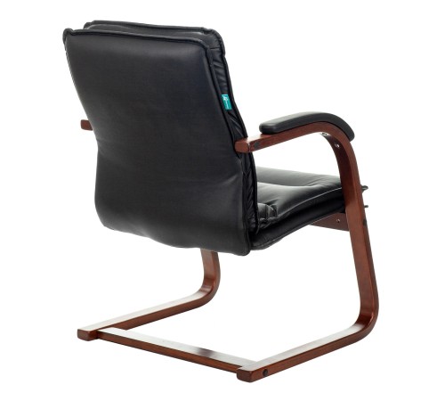 Кресло Бюрократ T-9927WALNUT-AV черный кожа полозья дерево Кресло Бюрократ T-9927WALNUT-AV черный кожа полозья дерево