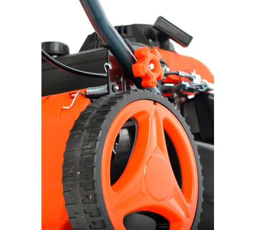 Газонокосилка роторная Patriot PT 400 (512109400)