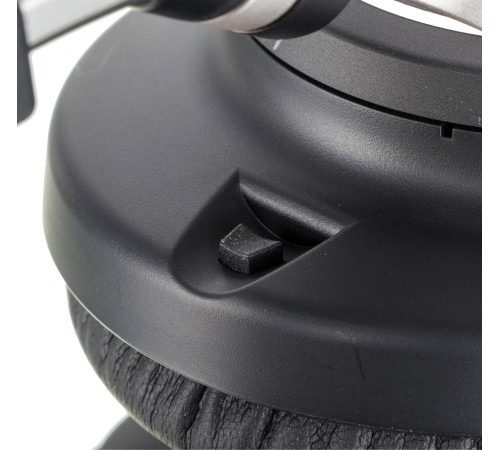 Наушники мониторные Audio-Technica ATH-M70X 3м черный проводные оголовье (80000182) Наушники мониторные Audio-Technica ATH-M70X 3м черный проводные оголовье (80000182)