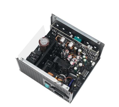 Блок питания 650W Deepcool PN650M (ATX, 20+4 pin, 120mm fan, PCI-E 6+2Px3 + 16 pin (12V-2x6), 8xSATA) (R-PN650M-FC0B-EU)