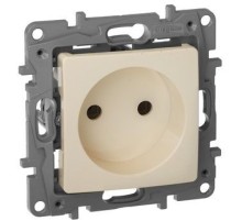 Розетка силовая Legrand Etika (672320) скрыт. зазем. IP21 слоновая кость