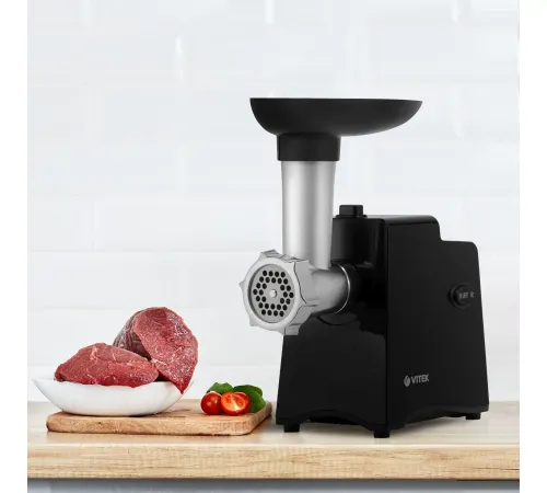 Мясорубка Vitek VT-3644 2000Вт черный Мясорубка Vitek VT-3644 2000Вт черный