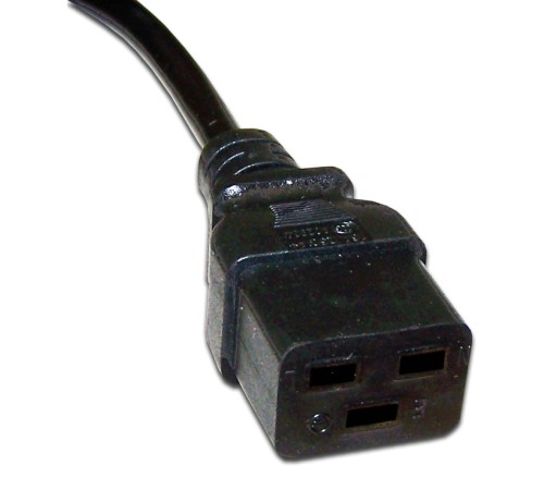 Кабель Lanmaster LAN-PP19/20-2.0-BK проводник.:3x1.5мм2 2м 220В 16А черный Кабель Lanmaster LAN-PP19/20-2.0-BK проводник.:3x1.5мм2 2м 220В 16А черный