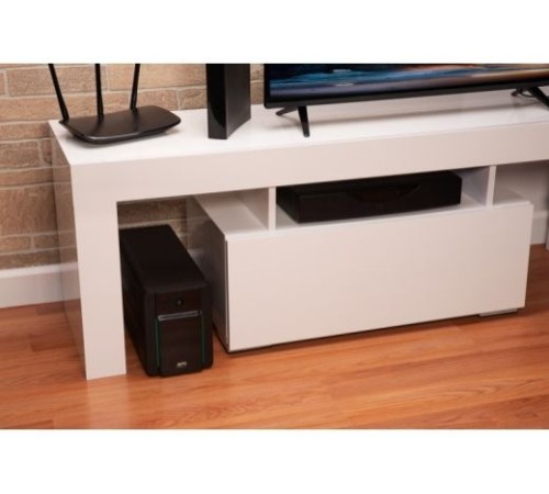 Источник бесперебойного питания APC Easy UPS 1600 ВА, 900 Вт, линейно-интерактивный, автоматическая регулировка напряжения, 140-300 В, (4) Schuko CEE 7 розеток Резервная батарея, входной шнур 1,2 м, размеры (В x Ш x Г) 190 x 140 x 319 мм, вес 10,2 кг, ста