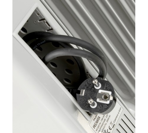 Радиатор масляный Ресанта ОМ-9А 2000Вт белый