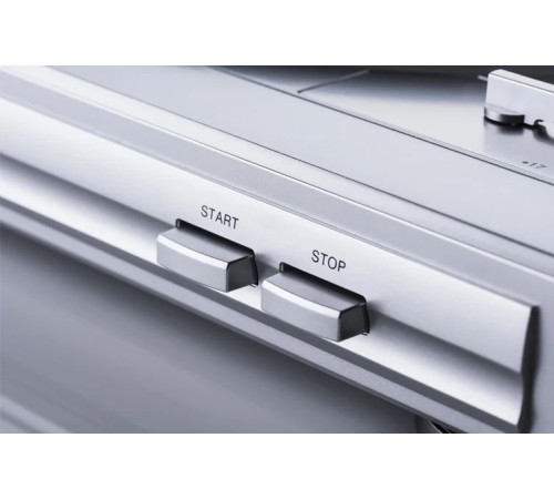 Проигрыватель винила Denon DP-29F полностью автоматический серебристый