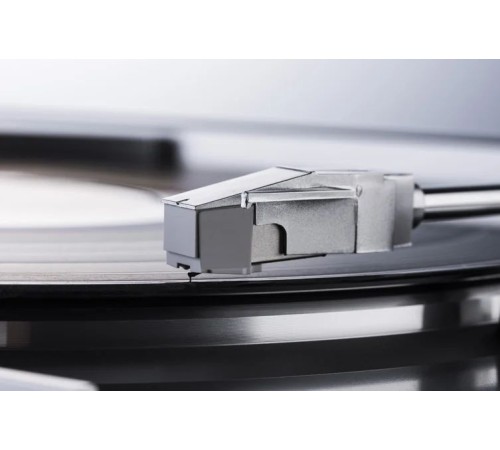 Проигрыватель винила Denon DP-29F полностью автоматический серебристый