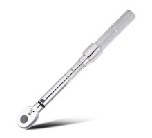 Ключ Deli Динамометрический ключ предельный Deli DL170025  5-25Нм, 3/8", головка Cr-Mo, 72 зуба, точность +/- 3%, противоскользящая рукоятка, кейс