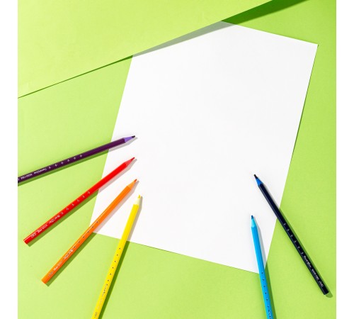 Карандаши цветные Deli EC113-18 Enovation трехгранные пластик 18цв. коробка/европод. (18шт)