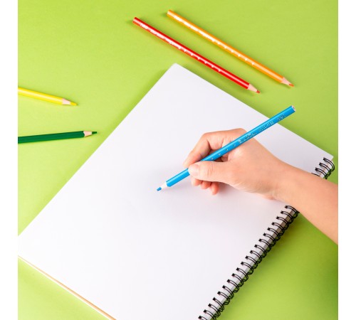 Карандаши цветные Deli EC113-18 Enovation трехгранные пластик 18цв. коробка/европод. (18шт)