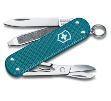 Нож перочинный Victorinox Classic Wild Jungle (0.6221.242G) 58мм 7функц. карт.коробка